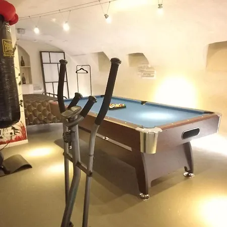 Wifi, Fraicheur, Jacuzzi, Sauna, Billard, Sport