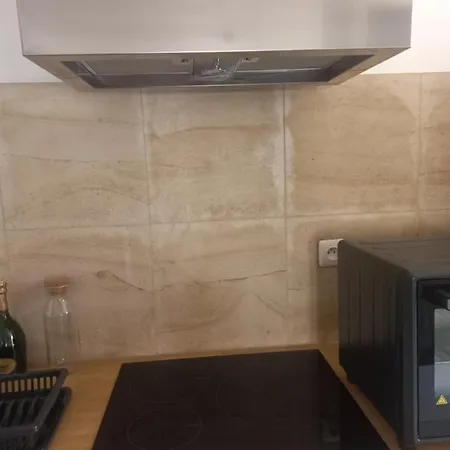 Semesterbostad Wifi, Fraicheur, Jacuzzi, Sauna, Billard, Sport Épernay